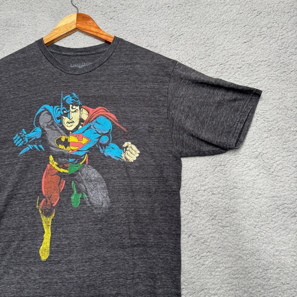 Mens Batman Superman Fusion Graphic M T Shirt Dark Gray Heathered Short Sleeve - Picture 3 of 6